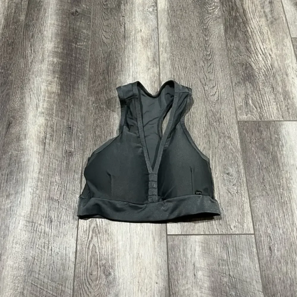 Estilosa‎ Grey Ribbed Sports Bra